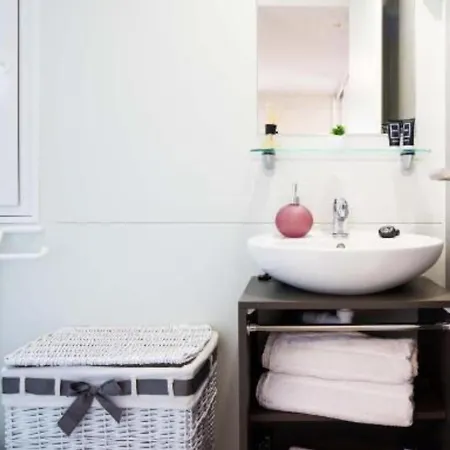 Mobile Nensi Two Bedroom