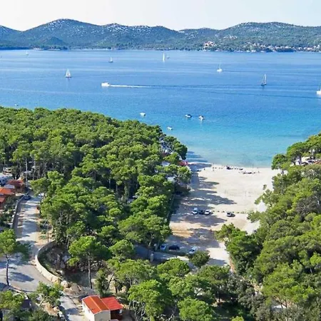 Сasa de vacaciones Mobile Nensi Two Bedroom Biograd Na Moru