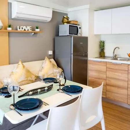 Mobile Nensi Two Bedroom