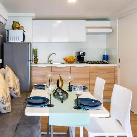Mobile Nensi Two Bedroom * Biograd Na Moru