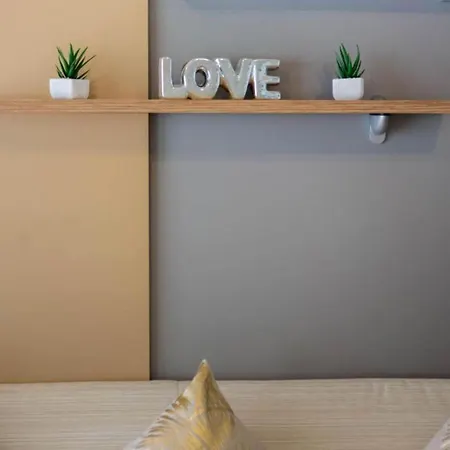 Сasa de vacaciones Mobile Nensi Two Bedroom Biograd Na Moru